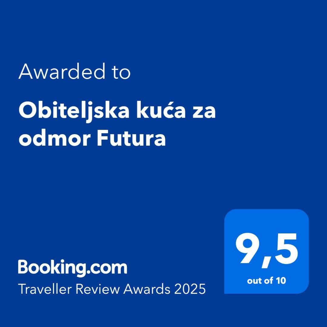 Вилла Obiteljska Kuca Za Odmor Futura Милна Экстерьер фото